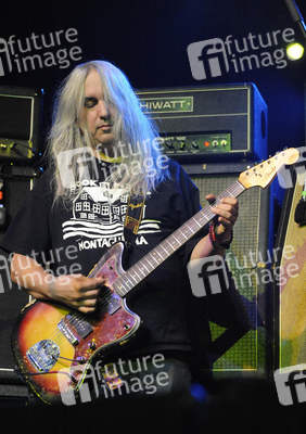 J Mascis (Dinosaur Jr.)
