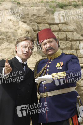 Justus von Dohnányi als Oskar Neumann und Aykut Kayacik als türkischer Pascha