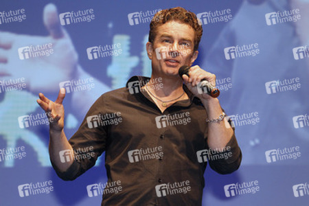 James Marsters