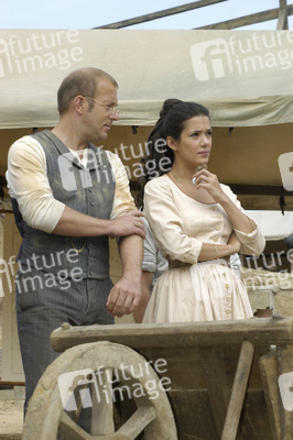 Heino Ferch als Heinrich Schliemann, Mélanie Doutey als Sophia Schliemann