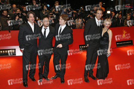 Marco Weber, Dennis Lee, Willem Dafoe, Ryan Reynolds, Hayden Panettiere