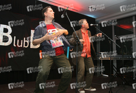 Nico Walser, Wolfgang Grieger