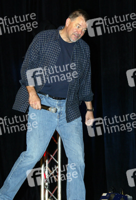 Jonathan Frakes