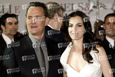 Tom Hanks, Ayelet Zurer