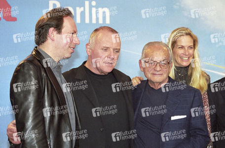Hans Zimmer, Anthony Hopkins, Dino De Laurentiis, Martha De Laurentiis