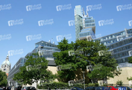 Nord/LB Gebäude und das Neue Rathaus