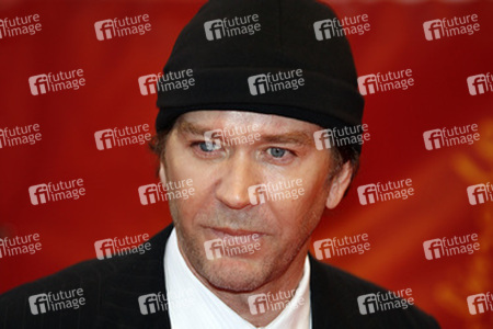 Timothy Hutton