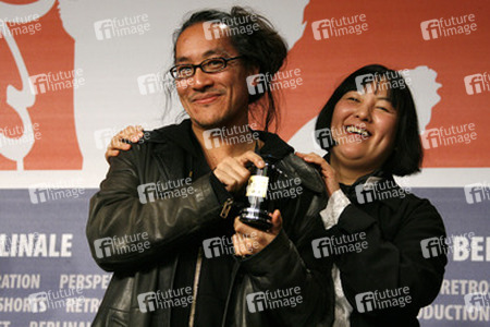 Izuru Kumasaka, Keiko Araki