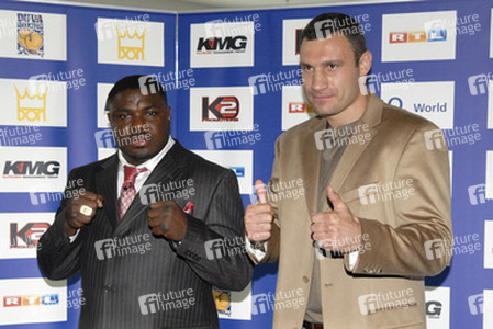 Samuel Peter, Vitali Klitschko