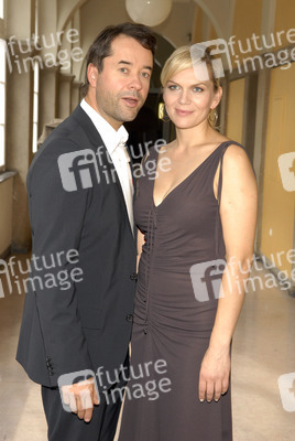 Jan Josef Liefers, Anna Loos