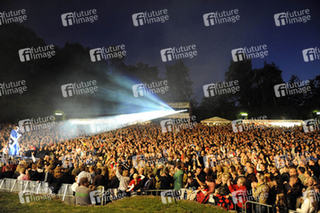 Lotto King Karl mit Publikum