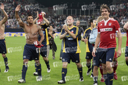 Oliver Pocher mit seinem McFit Allstars Team