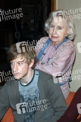 Maxim Mehmet, Edith Hancke