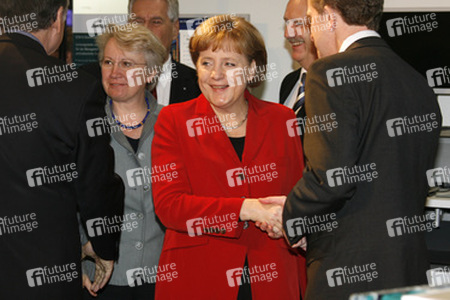 Annette Schavan, Angela Merkel