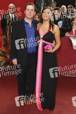 Jim Millea, Suzanne Hall