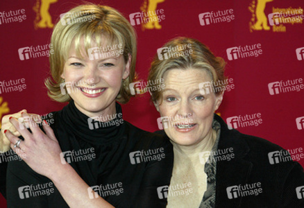 Gretchen Mol, Mary Harron