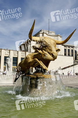 Brunnen in den Jardins du Trocadéro vor dem Palais de Chaillot