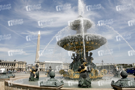 Meeres Fontäne / Fontaine des Mers