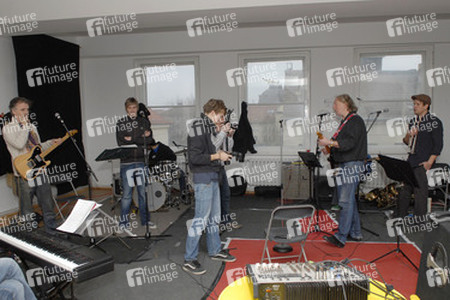 Wolfgang Becker mit Bandkollegen