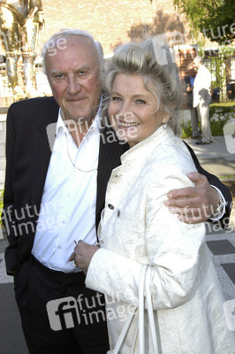 Günther Stahnke, Helga Piur