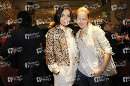 Nadine Warmuth, Esther Seibt