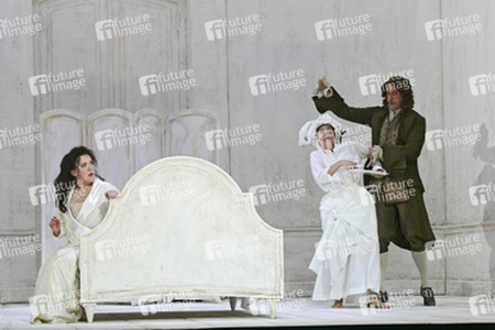 Stella Doufexis, Geraldine McGreevy, Jens Larssen