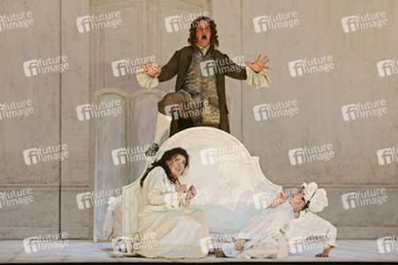 Stella Doufexis, Geraldine McGreevy, Jens Larssen