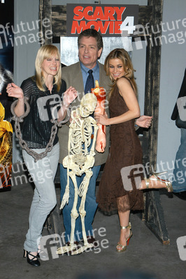 Anna Faris, David Zucker, Carmen Electra