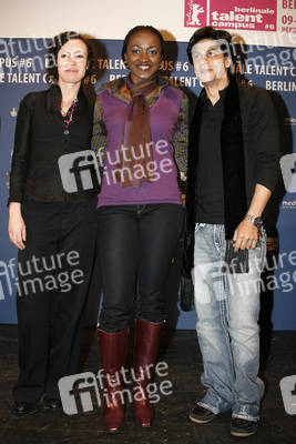 Maria Schrader, Shah Rukh Khan, Kate Henshaw-Nuttal