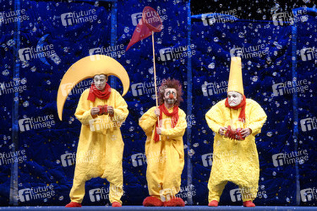 Das Team von Wjatscheslaw Iwanowitsch 'Slava' Polunin