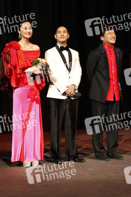 Lin Peng, Steve Yoo, Jackie Chan