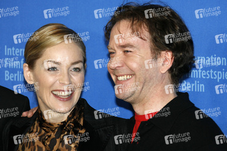 Sharon Stone, Timothy Hutton