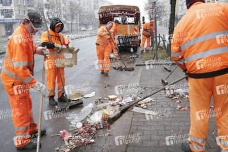 Aufräumarbeiten in Berlin