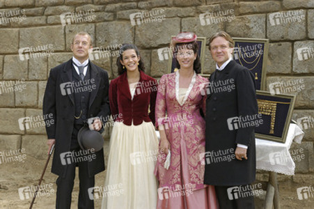 Heino Ferch als Heinrich Schliemann, Mélanie Doutey als Sophia Schliemann, Claudia Michelsen als Michaela Neumann, Justus von Dohnányi als Oskar Neumann