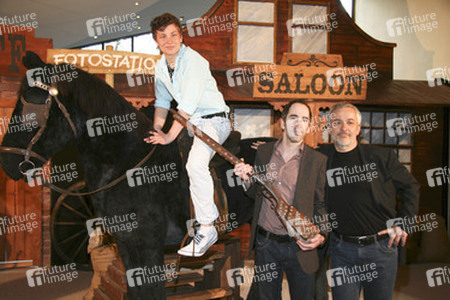 Jannik Schümann, Sascha Draeger, Gerd Ludewig