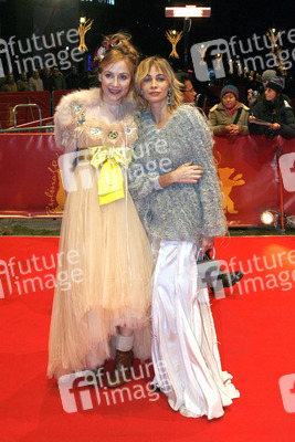 Julie Depardieu, Emmanuelle Béart