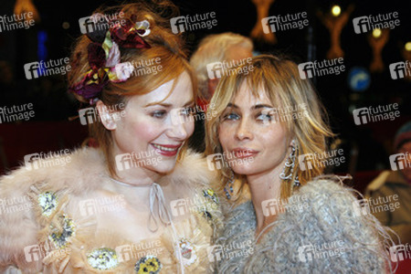 Julie Depardieu, Emmanuelle Béart