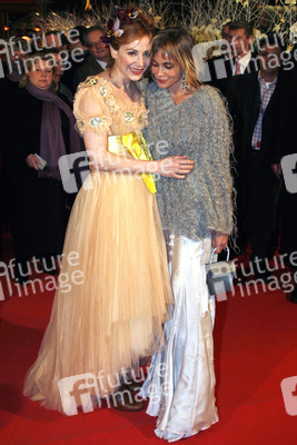 Julie Depardieu, Emmanuelle Béart