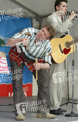 Wolfgang Grieger, Nico Walser