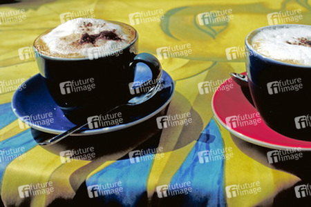 2 Tassen Cappuccino