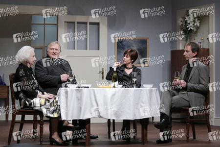 Edith Hancke, Klaus Sonnenschein, Astrid Kohrs, Oliver Dupont