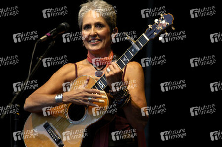 Joan Baez