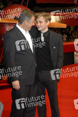 Klaus Wowereit, Matthias Schweighöfer