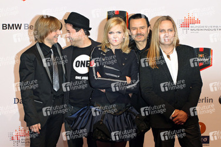 Silly mit Anna Loos und Jan Josef Liefers