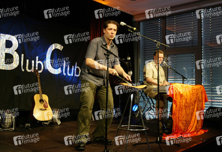 Nico Walser, Wolfgang Grieger