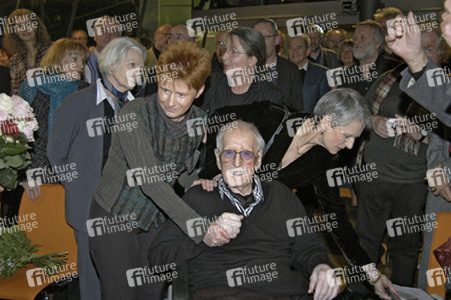 Petra Pau , Erwin Geschonneck