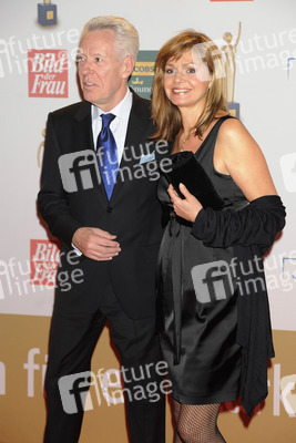 Egon F. Freiheit, Maren Gilzer