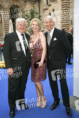 Grit Weiss, Jo Groebel mit Gast