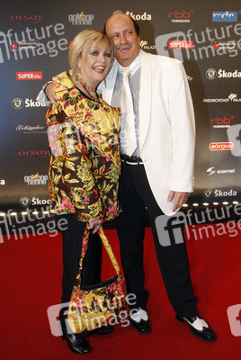 Barbara Schöne, Dan Lahav