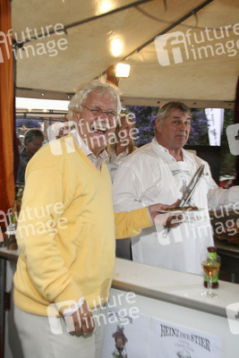 Carlo von Tiedeman, Heinz Hoenig